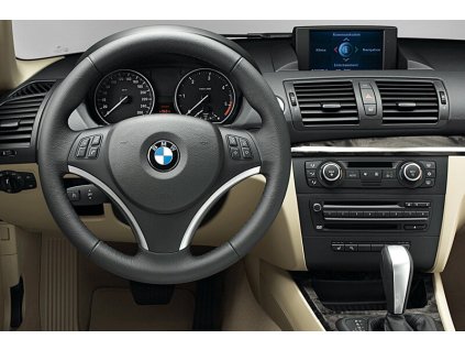 BMW 1 E87 interier 11