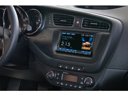 Ramecek 2DIN autoradia Kia Ceed III 12 v interieru automobilu 14
