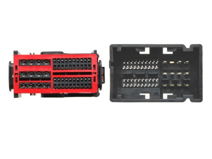 Adapter pro HF sadu Fiat 500L detail konektoru 8