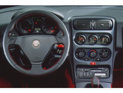 Alfa Romeo GTV 1995 2003 interier 3