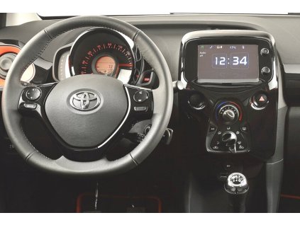 Toyota Aygo II interier 7