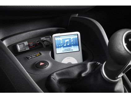 Dension Apple Lightning adaptér Seat