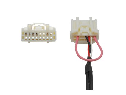 AUX audio vstup Mazda detail konektoru 15