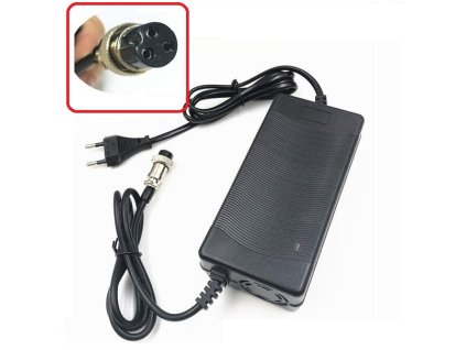 6802 nabijecka 48v 2a li ion runner plast obal 1