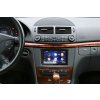Mercedes E Class W211 interier s instalovanou navigaci