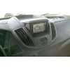 Ford Transit 14 interier s instalovanym rameckem a navigaci Pioneer 3