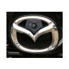 Přední parkovací kamera v logu Mazda