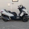 Skútr PEUGEOT METROPOLIS bílá bazar