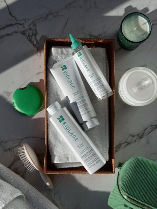 Najdi si svou dokonalou shodu. Od hloubkové hydratace až po restart pokožky hlavy – tyto sprchové nezbytnosti jsou...