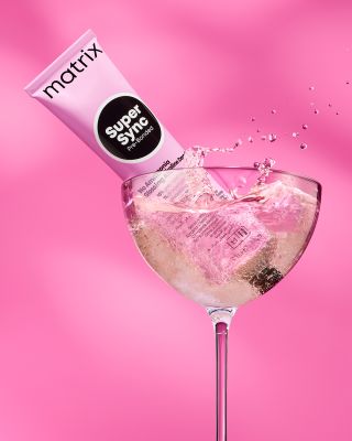Matrix Sparkling Blond ✨ Léto volá po dokonalé blond! ☀️ A proto přicházíme s novými sparkling blond odstíny z řady Super...