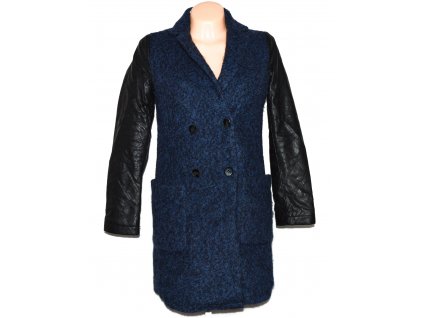 Vlněný dámský zimní modrý kabát s koženkovými rukávy Reserved 34