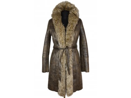 Dámský hnědý zimní kabát s kožíškem Promod M