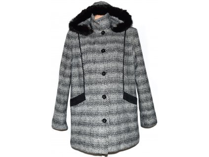 Dámský černobílý zateplený kabát s kapucí s pravým kožíškem XXL