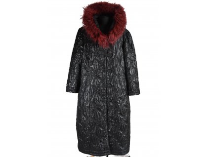 Dámský černý prošívaný dlouhý kabát s kožešinou XL