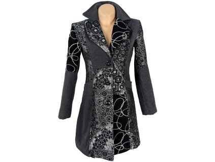 Extravagantní dámský šedý kabát se vzorem S