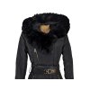 Dámský černý prošívaný kabát s páskem a pravou kožešinou  S