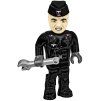 2672 figurine 1 RGB 72ppi