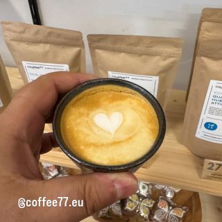 Dneska je to samá ❤️ , @zuzkavojackova se učí kreslit ☕️ 👍