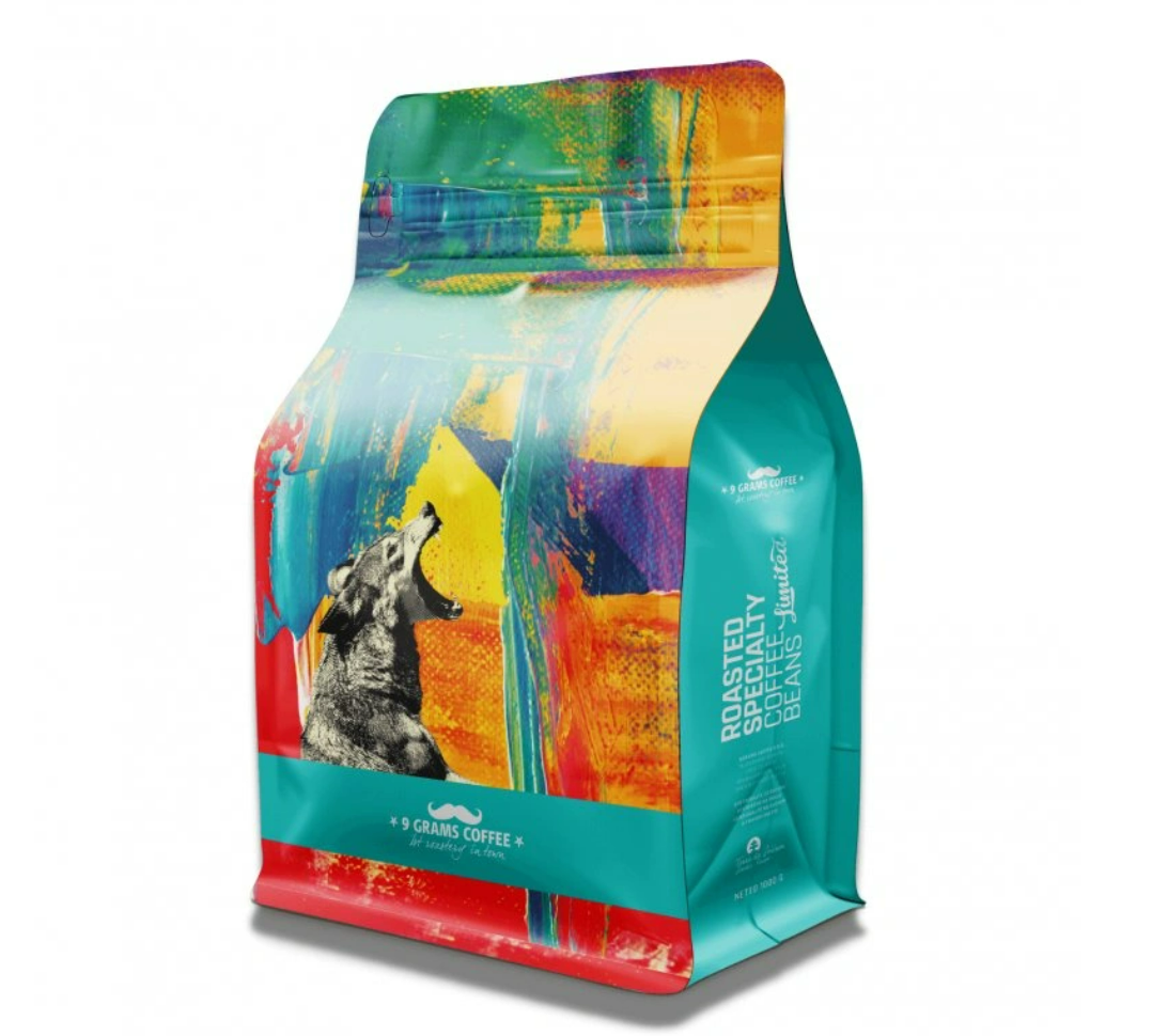 9 Grams Coffee Brazil Santos Flor de Mococa Balenie: 1kg mletá káva