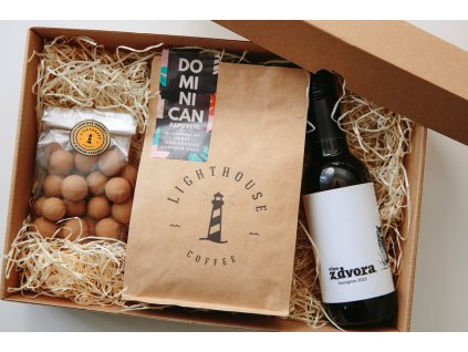 zrnkova kava lighthouse coffee Dominican republic lieskovce v slanom karameli vino z dvora