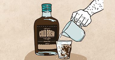 Cold Brew Coffee: Dopřejte si studené kofeinové osvěžení