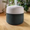 cogi taburet puf podnožka bobek sezení bobánek bobík pouf puff vak válec sedací posezení váleček do interiéru příroda přírodní urban jungle béžová béžový tkaná struktura zelená zelený originální scandi šitý šitá látka látkový látková nordic polystyren kuličky zip textil bavlna duté vlákno polyester
