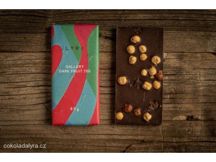GALLERY DARK FRUIT - hořká čokoláda s lískovými ořechy a rozinkami
