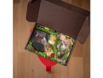 Velikonoční krabice plná čokolády