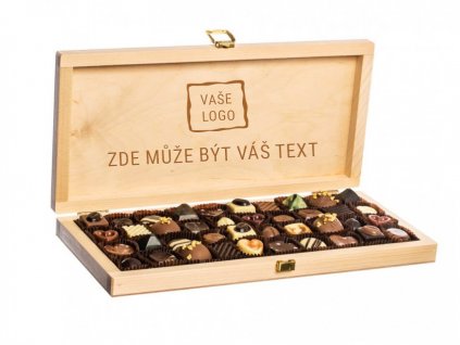 Dřevěná dárková krabička s pralinkami a lanýži 40 ks + možnost personalizace