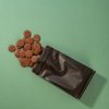 cokoladove dukaty ve velkem sacku velke baleni mlecna cokolada arasidovy krem uvnitr cokoladovna janek