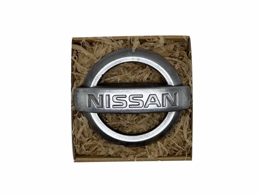 Nissan - Čokoládový znak