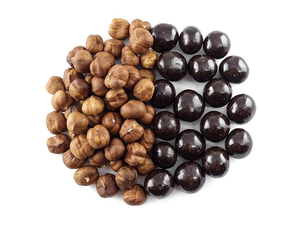 Lískové ořechy v 70% hořké čokoládě - Čokolandia hmotnost: 450 g