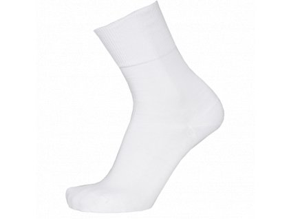 bílé zdravotní ponožky