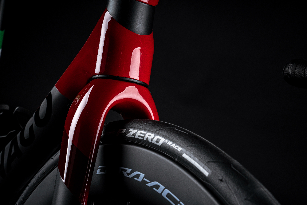 Navrhněte si svůj vlastní design kola Colnago