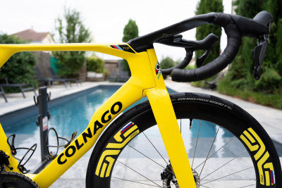 Speciální závodní kolo Colnago Y1Rs