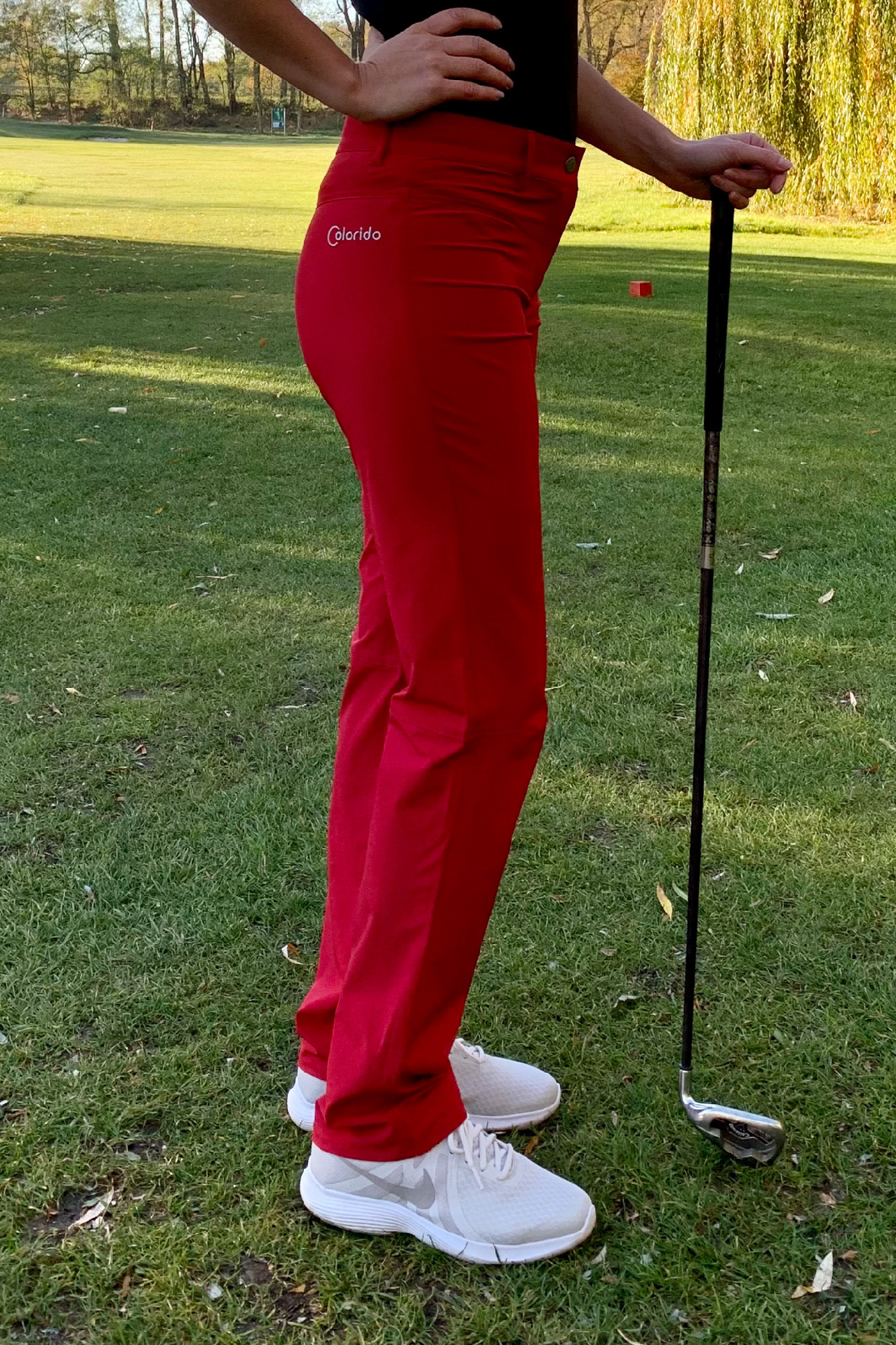 Dámské outdoorové bordó golfové kalhoty Velikost: S, Délka nohavic: KLASICKÁ, Barva: BORDÓ