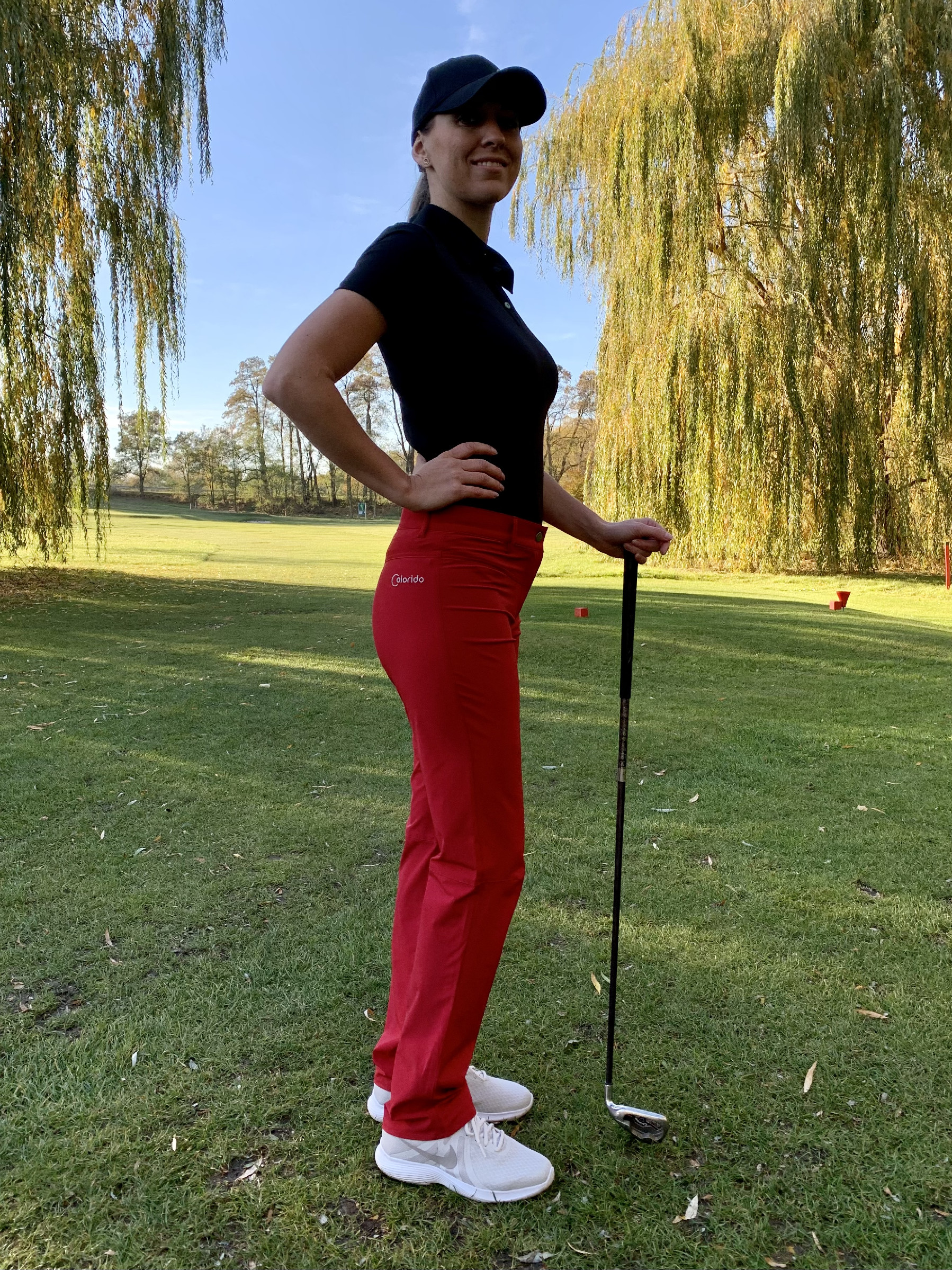 Dámský golfový komplet Sangre Velikost trika: M, Velikost kalhot: XL, Barva: ČERNÁ, BORDÓ