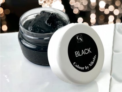 Colour by Nikola to profesjonalne farby do włosów BLACK, które są używane w salonach fryzjerskich, ale ć w domu.