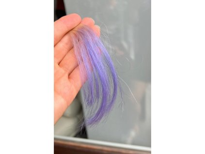 Colour by Nikola to profesjonalne farby do włosów FROZEN IRIS, które są używane w salonach fryzjerskich, ale ć w domu.