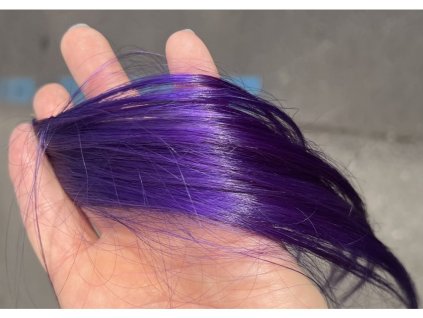 Colour by Nikola to profesjonalne farby do włosów NEW PURPLE RAIN, które są używane w salonach fryzjerskich, ale ć w domu.