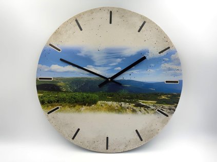 betonove nastenne hodiny barevny potisk 01 min