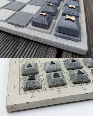 Snahou každého z nás by mělo být se posouvat, učit a zdokonalovat. Tak jsem si řekl, že vylepším betonové šachy. Největší...