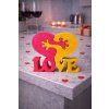 Skládací srdce s nápisem LOVE – Dvoudílná partnerská dekorace a puzzle