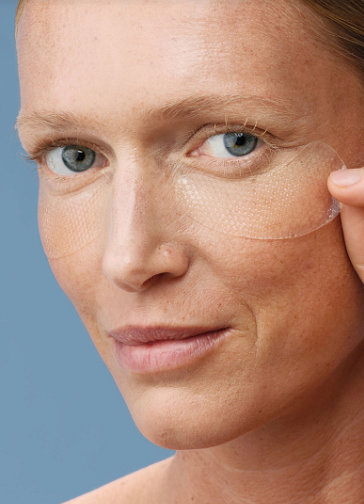 Rozjasněte svůj pohled: Jak zatočit s váčky a kruhy pod očima