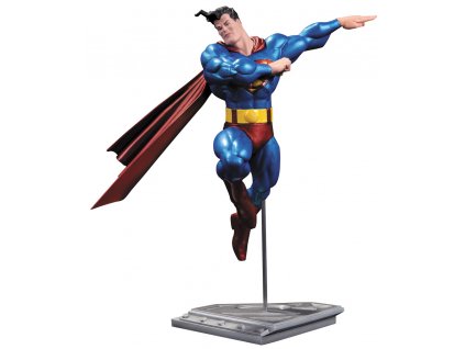 Batman The Dark Knight Returns Statue All New Metallic Superman 25 cm