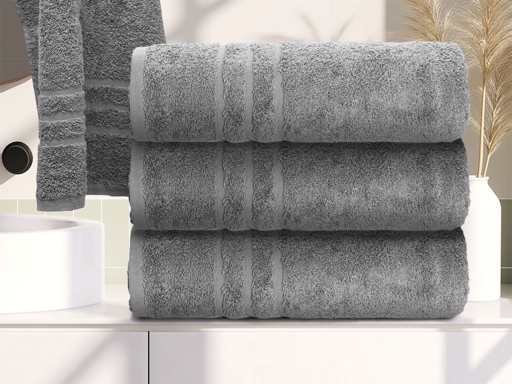 Prosop de corp Confort 70x140 cm gri deschis cu bordură decorativă, 100% bumbac