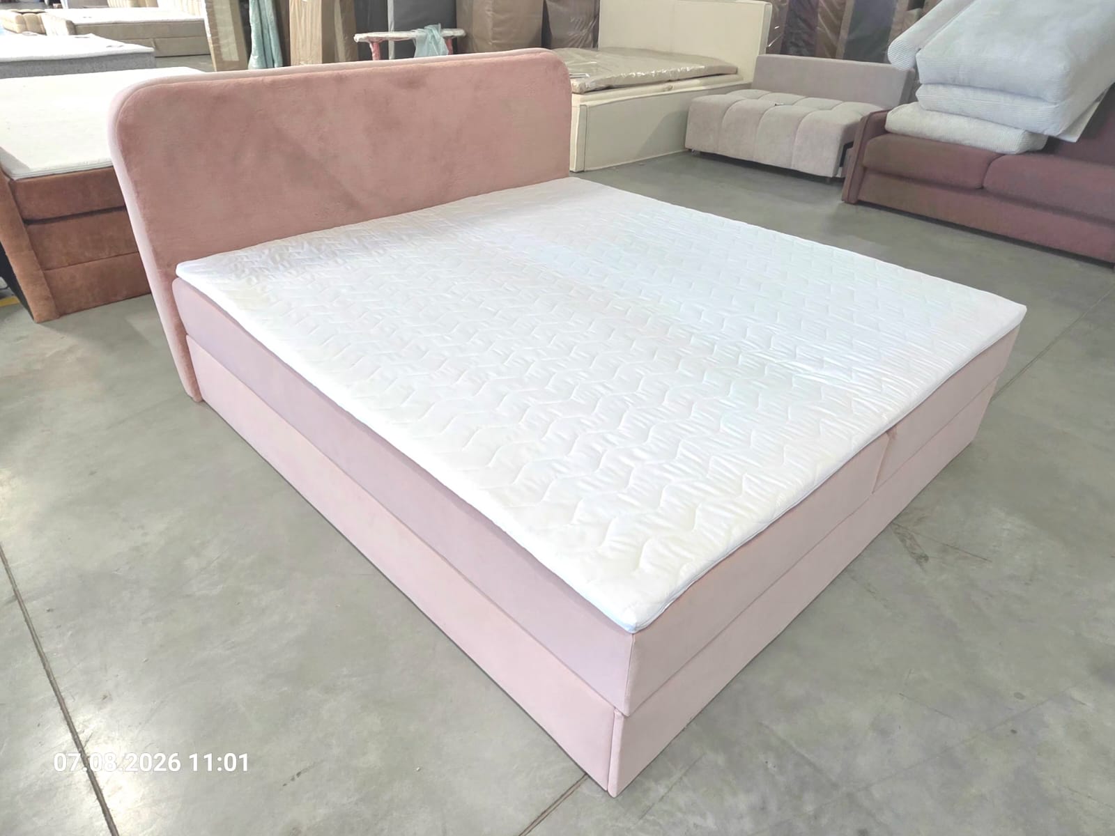 Pat tapitat boxspring FORENA 180x200 cm verde inchis Saltele: Saltea cu arcuri Bonell