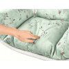 Scaun suspendat KOKON alb cu suport și pernă elegantă verde deschis cu model