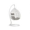 Scaun suspendat KOKON alb cu suport si perna deschisa design modern