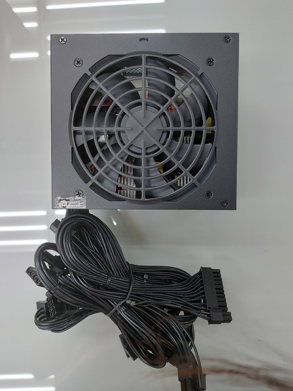 In-Win zdroj B65E  650W Bronze